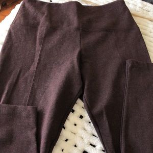 COPY - LYSSE size large women’s full legging. Brown heather color. High rise. E…